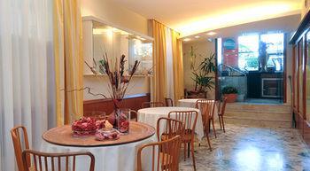 Hotel Celeste